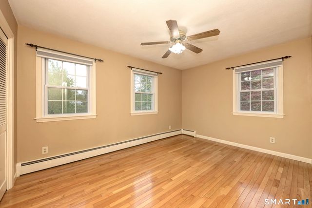 41 Tuttle Court, Bethany, CT 06524