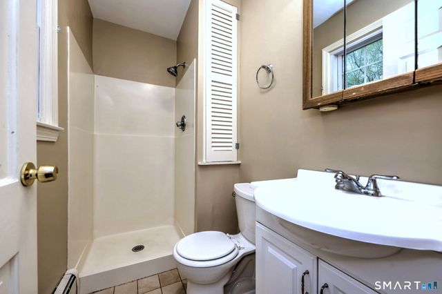 41 Tuttle Court, Bethany, CT 06524
