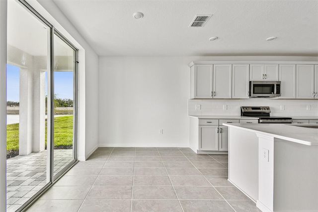 9110 OPTIMIST WAY, Palmetto, FL 34221