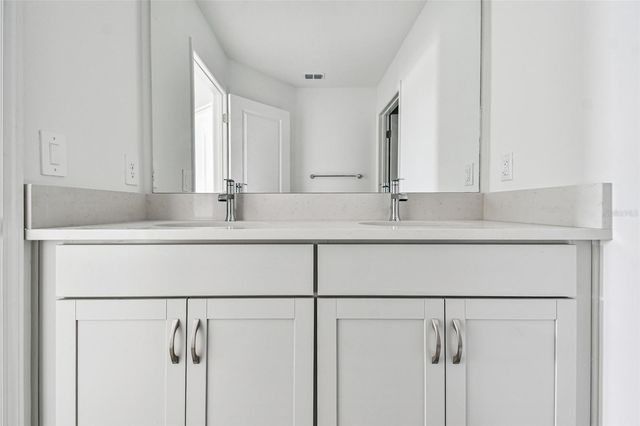 9110 OPTIMIST WAY, Palmetto, FL 34221