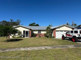 2101 Gunpowder Drive NE, Palm Bay, FL 32905