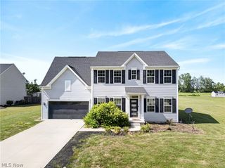 5454 Schueller Boulevard, Sheffield Lake, OH 44054