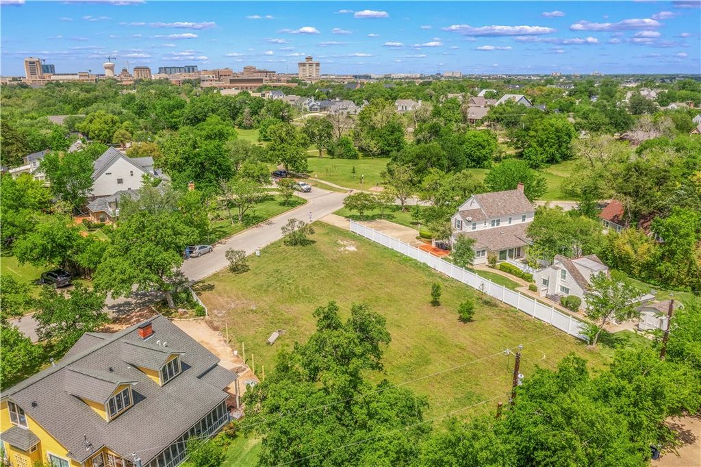 601 Hereford Street, College Station, TX 77840 — photo 4