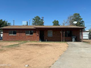 10053 Nesbit Avenue, El Paso, TX 79924