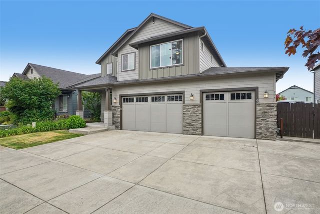 775 N 49 Avenue, Ridgefield, WA 98642