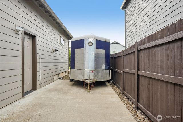 775 N 49 Avenue, Ridgefield, WA 98642