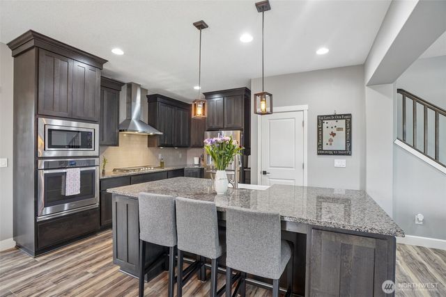 775 N 49 Avenue, Ridgefield, WA 98642