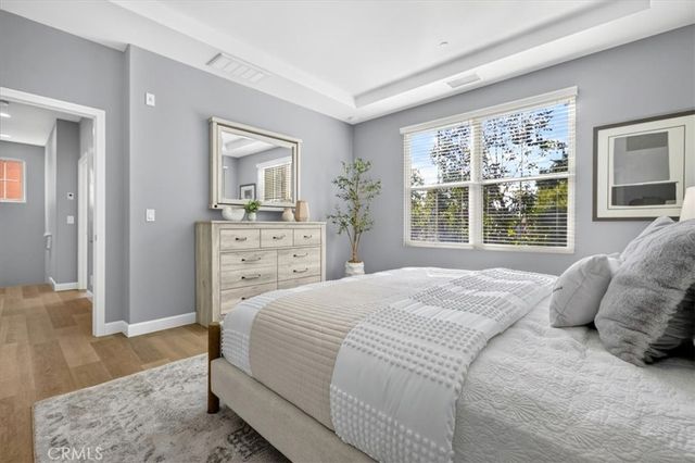 268 Overbrook, Irvine, CA 92620