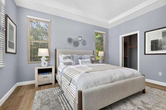 268 Overbrook, Irvine, CA 92620