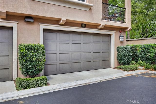 268 Overbrook, Irvine, CA 92620