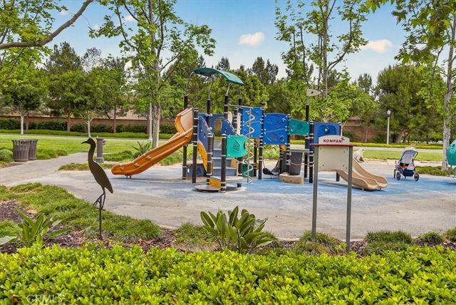 268 Overbrook, Irvine, CA 92620