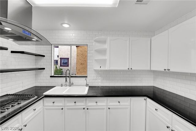 5049 Spencer Street A, Las Vegas, NV 89119
