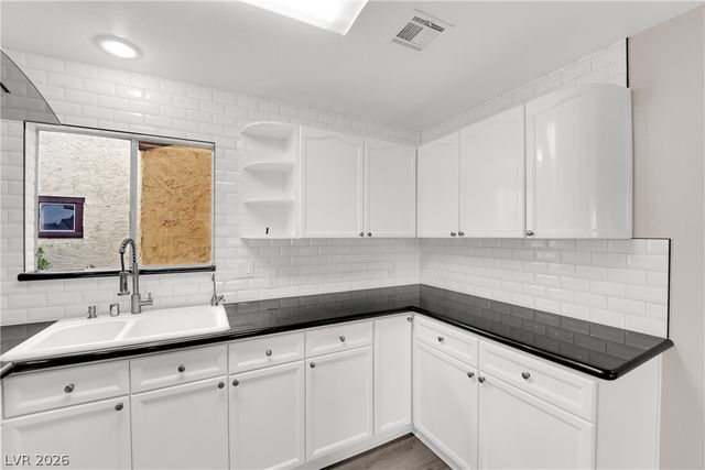 5049 Spencer Street A, Las Vegas, NV 89119