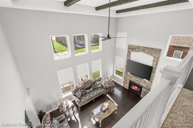 17632 Goldeneye Drive, Clinton Township, MI 48038
