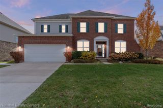 17632 Goldeneye Drive, Clinton Township, MI 48038