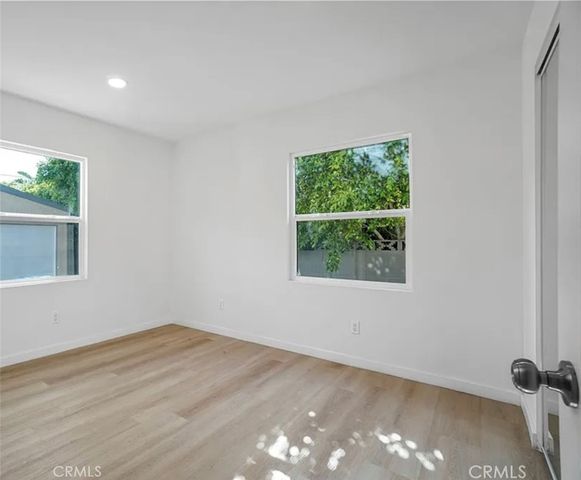 14320 Osborne, Panorama City, CA 91402