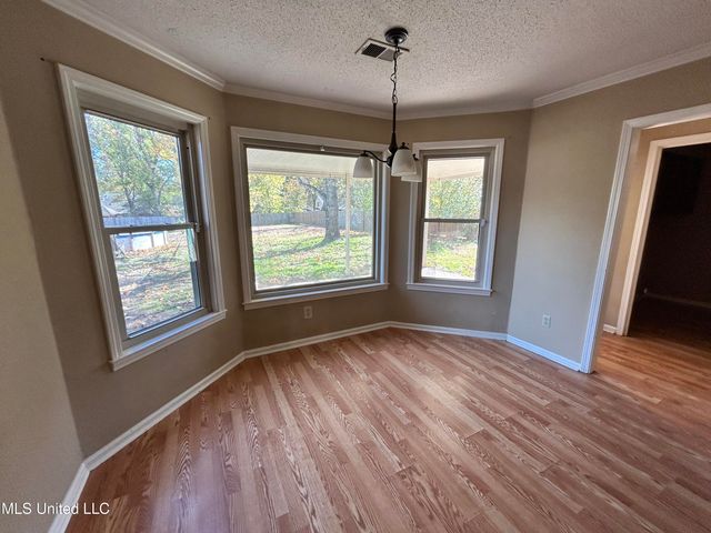 7264 Flower Creek Drive, Southaven, MS 38671