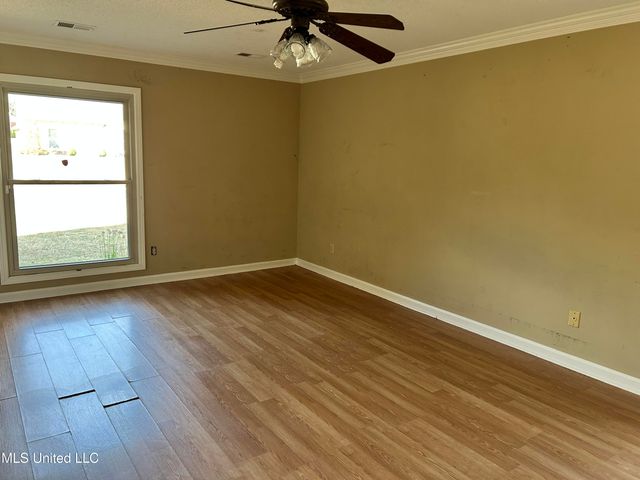 7264 Flower Creek Drive, Southaven, MS 38671