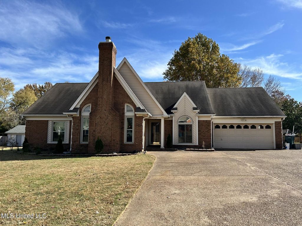 7264 Flower Creek Drive, Southaven, MS 38671