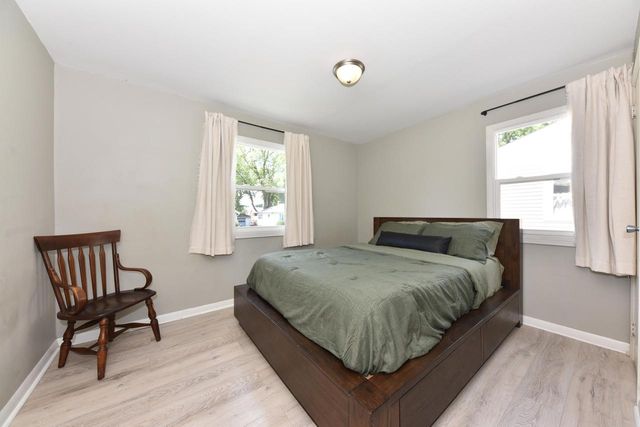 1605 Murray AVENUE, Waukesha, WI 53186
