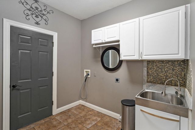 750 Rippling Creek Road, Nixa, MO 65714