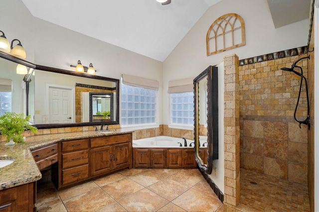 750 Rippling Creek Road, Nixa, MO 65714