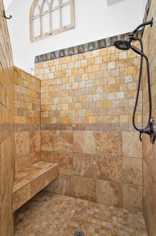 750 Rippling Creek Road, Nixa, MO 65714