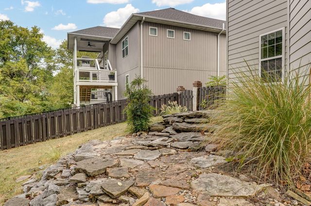 750 Rippling Creek Road, Nixa, MO 65714