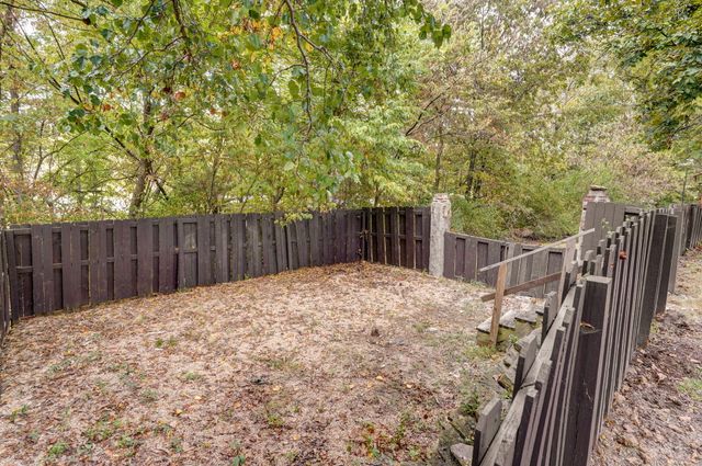 750 Rippling Creek Road, Nixa, MO 65714