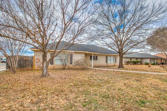1110 Selman Court, San Angelo, TX 76905