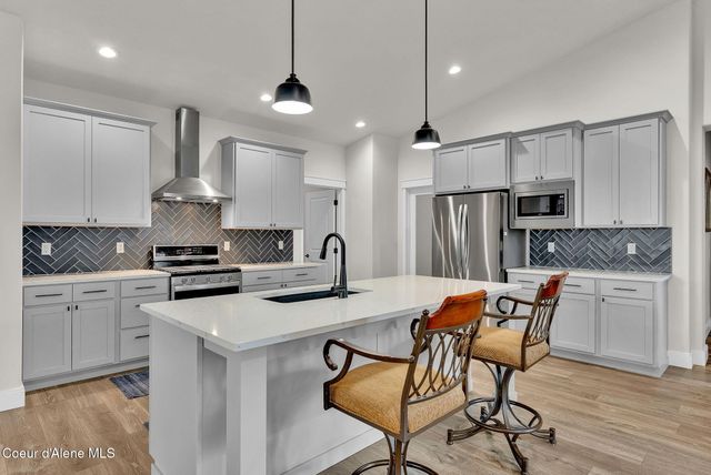 15243 N LIANE LN, Rathdrum, ID 83858