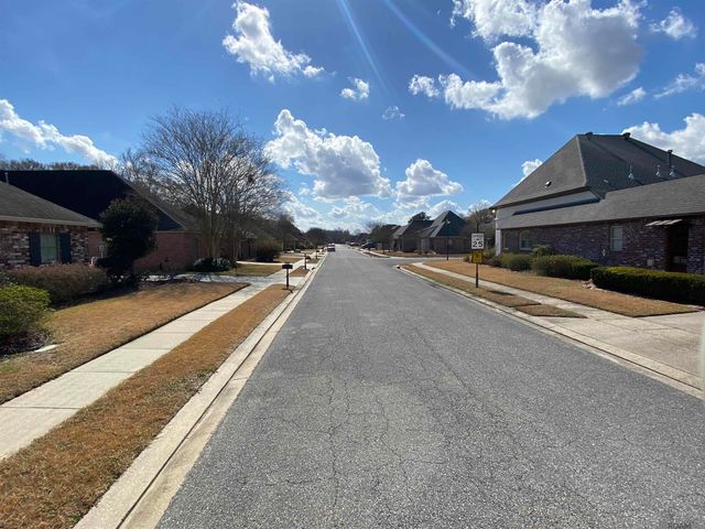 6129 Ridge Way Ave, Baton Rouge, LA 70817
