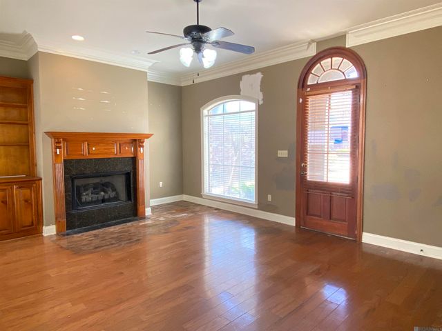 6129 Ridge Way Ave, Baton Rouge, LA 70817