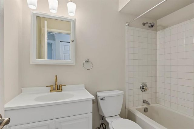 3821 Aberdeen CT, Virginia Beach, VA 23453