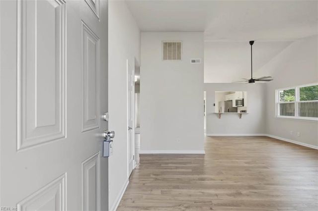 3821 Aberdeen CT, Virginia Beach, VA 23453