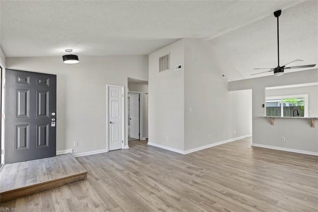 3821 Aberdeen CT, Virginia Beach, VA 23453