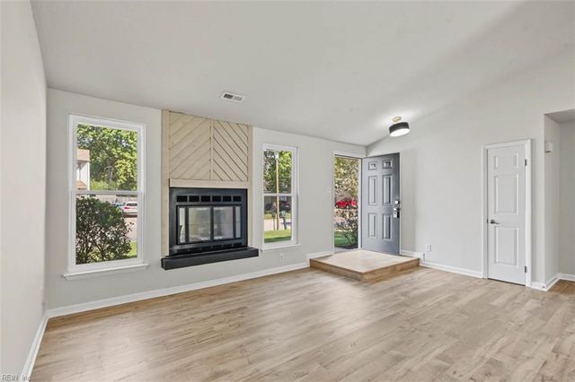 3821 Aberdeen CT, Virginia Beach, VA 23453