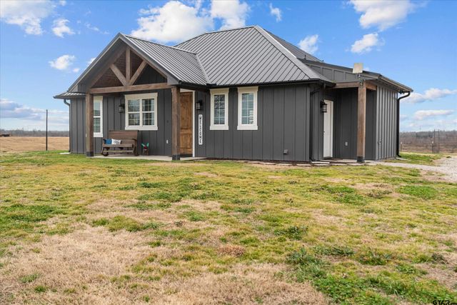 3812 FM 1995, Van, TX 75790