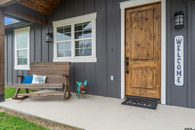 3812 FM 1995, Van, TX 75790