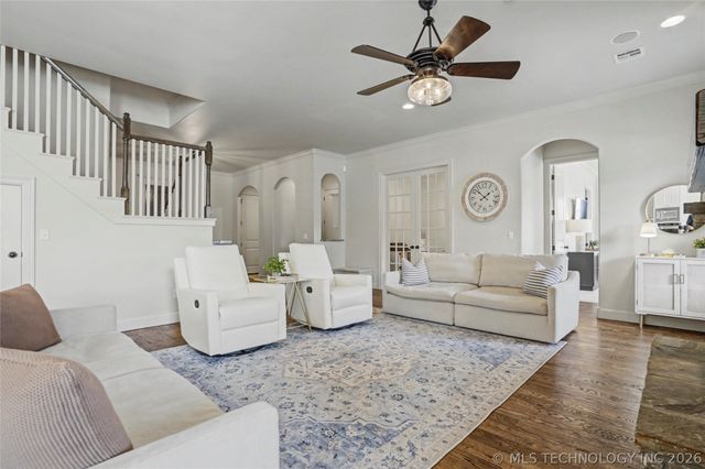 305 E Decatur Street, Broken Arrow, OK 74011