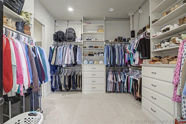 305 E Decatur Street, Broken Arrow, OK 74011