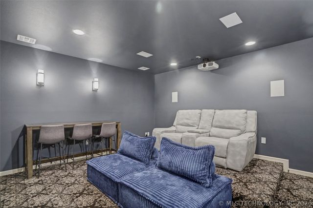 305 E Decatur Street, Broken Arrow, OK 74011