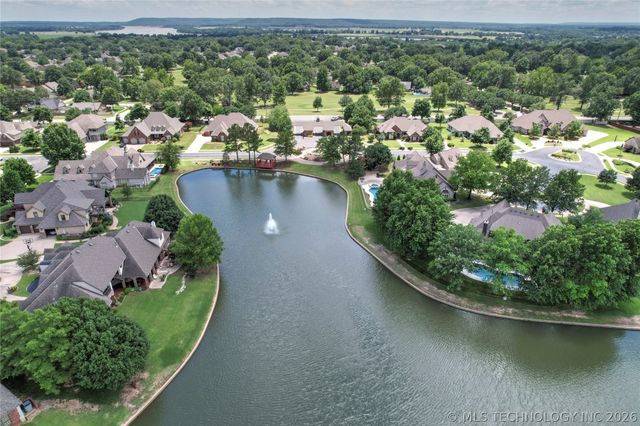 305 E Decatur Street, Broken Arrow, OK 74011