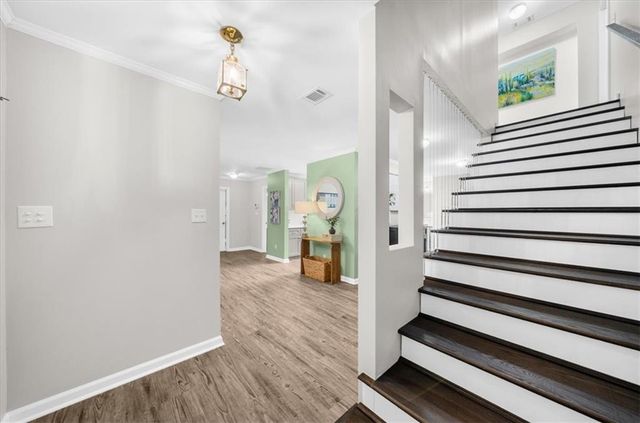 250 W Peachtree Street, Norcross, GA 30071