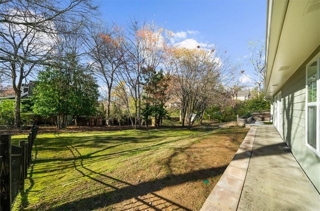 250 W Peachtree Street, Norcross, GA 30071