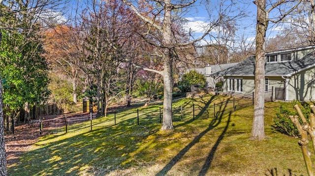 250 W Peachtree Street, Norcross, GA 30071