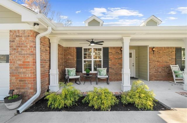 250 W Peachtree Street, Norcross, GA 30071