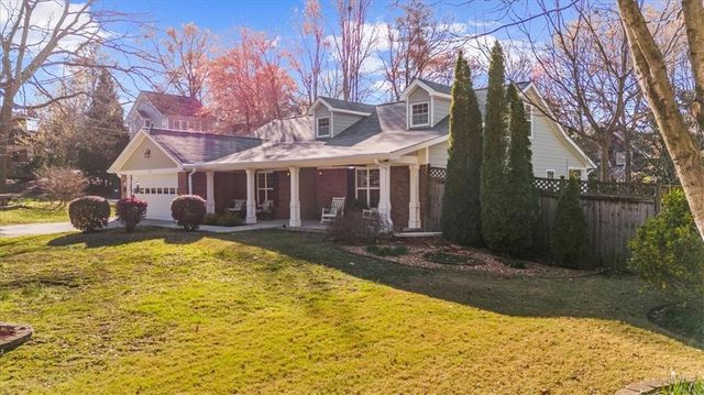 250 W Peachtree Street, Norcross, GA 30071