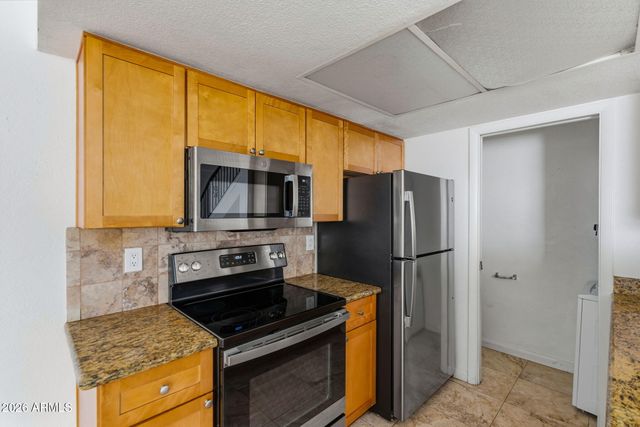 6627 N 27TH Avenue, Phoenix, AZ 85017