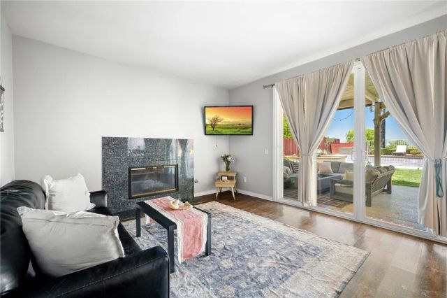 18541 Olympian Court, Canyon Country, CA 91351